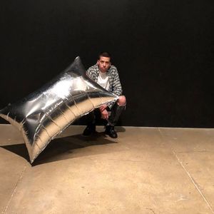 Meet your Posher, Merkum